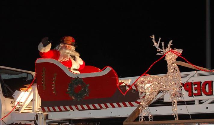 Santa run on fire truck